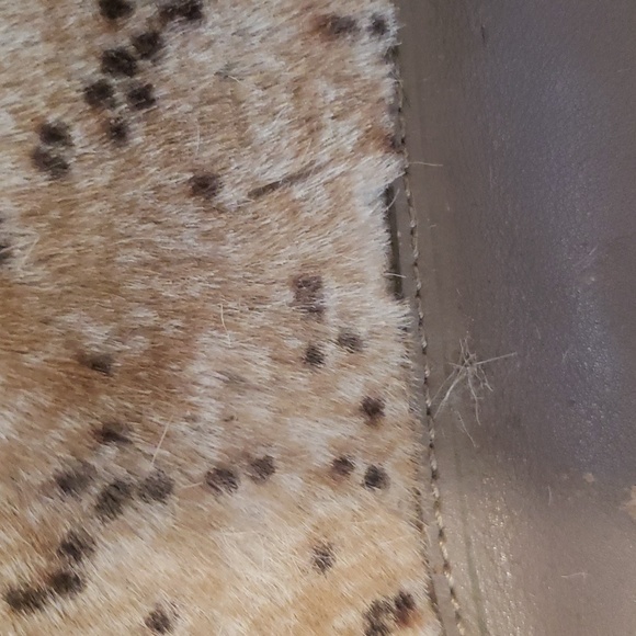 Longchamp bag fur... Good condition $75 obo - Picture 3 of 5